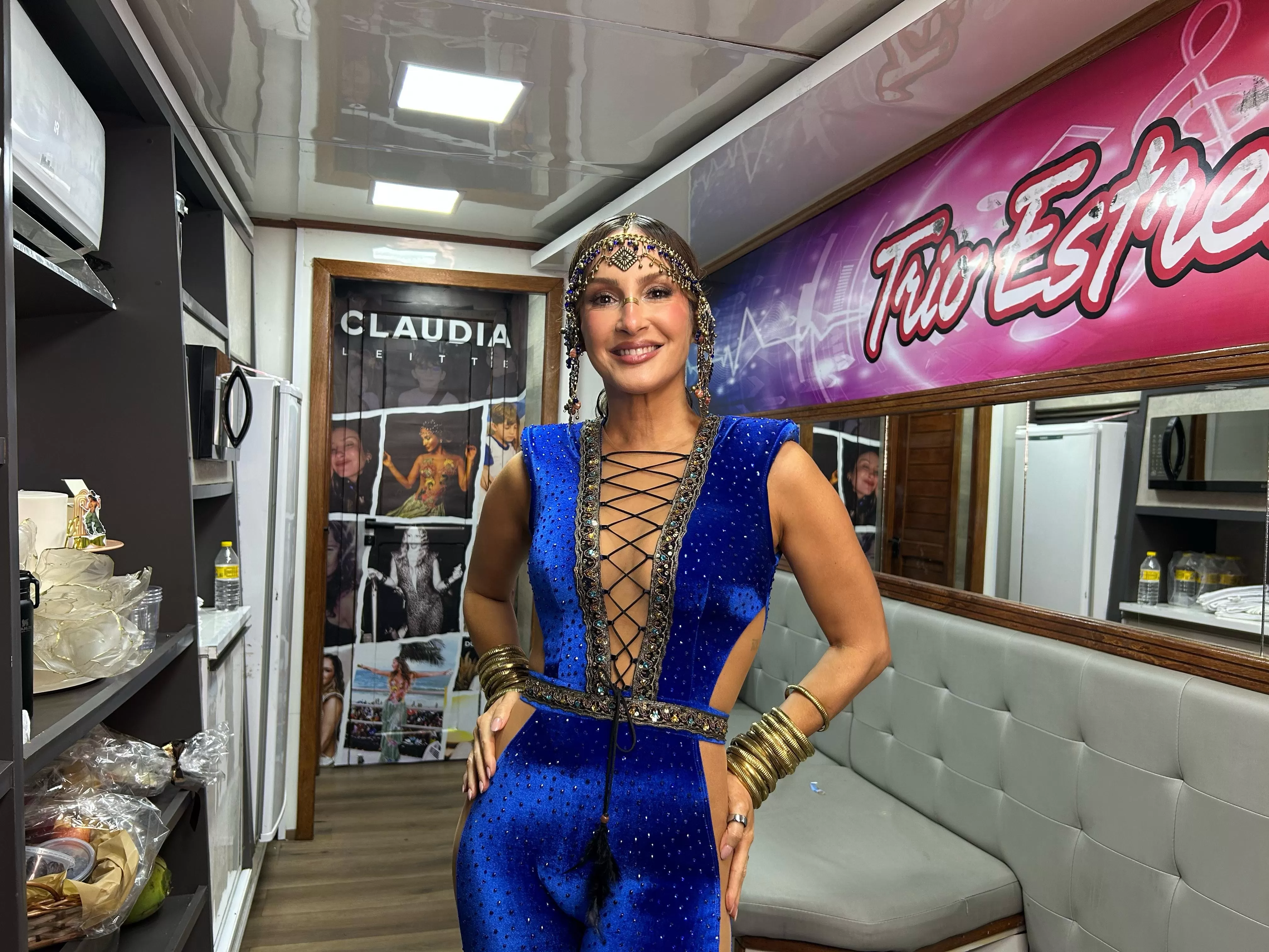 Ação do MP contra Claudia Leitte por suposta discriminação religiosa na Bahia pede R$  2 milhões