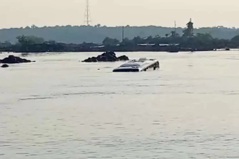 Acidente com ônibus de turismo em Tocantinópolis resulta em um morto e feridos leves