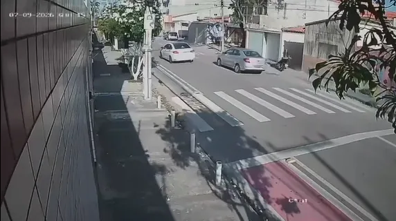 Acidente fatal: Motociclista colide com portão na Cidade 2000