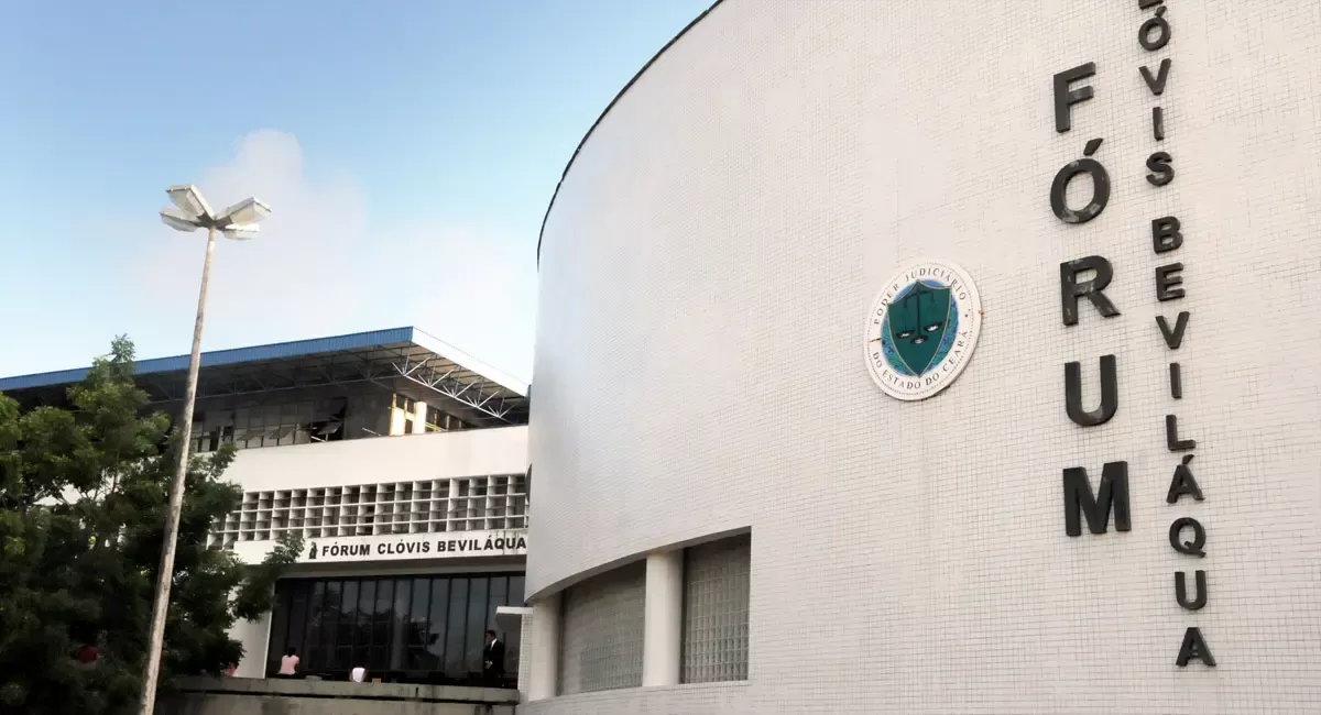 Acusado de tentativa de homicídio em lanchonete, na frente da esposa, vai a júri popular