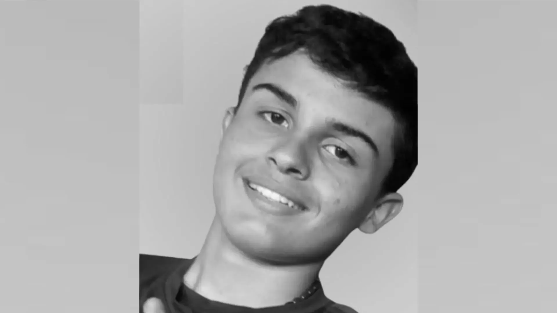 Adolescente morre atropelado por trator em fazenda de Minas Gerais