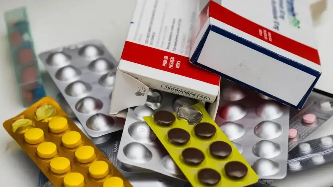 Anvisa recolhe lotes de remédios para colesterol e corticoide