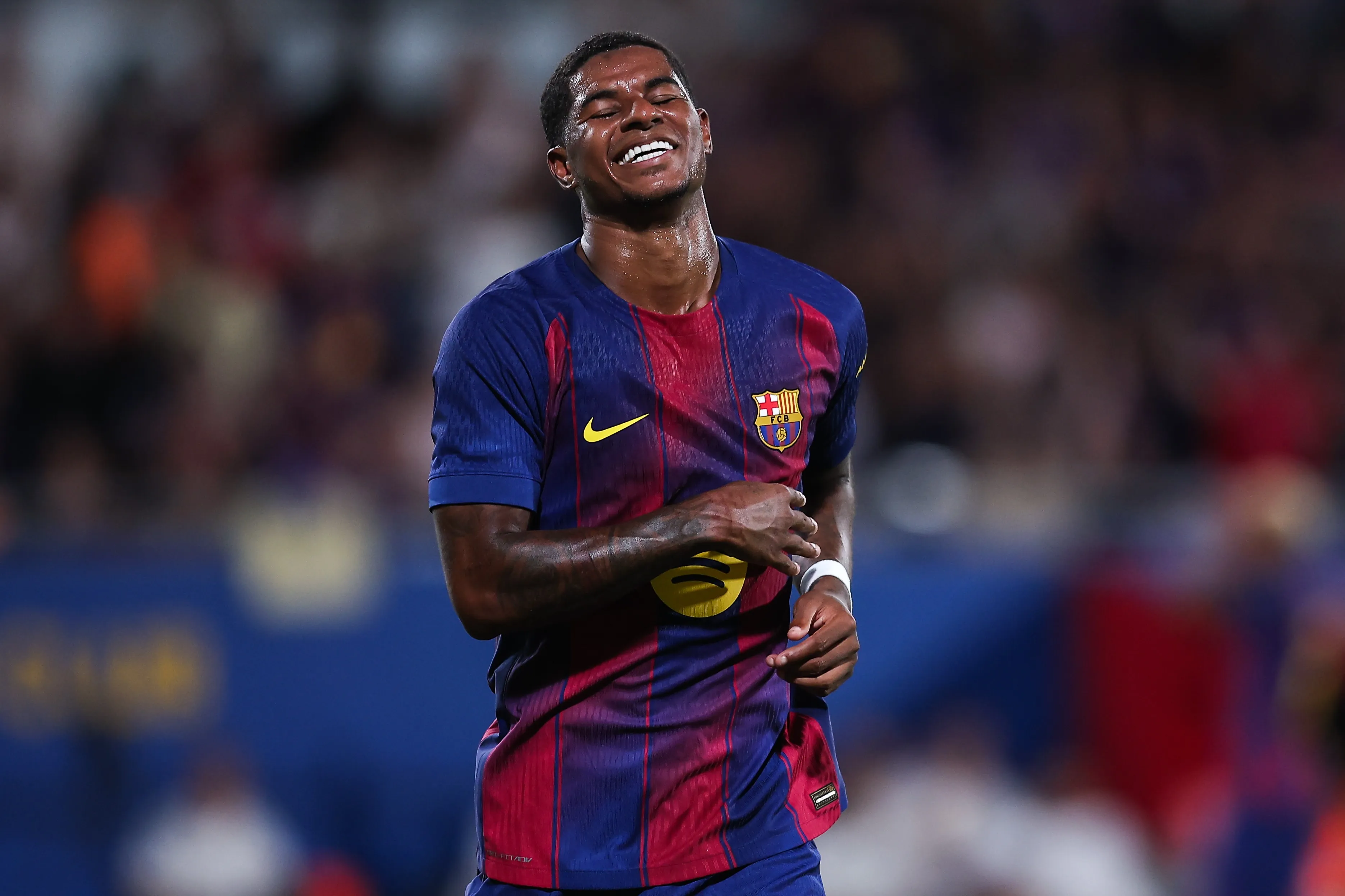 Barcelona decide não comprar atacante inglês