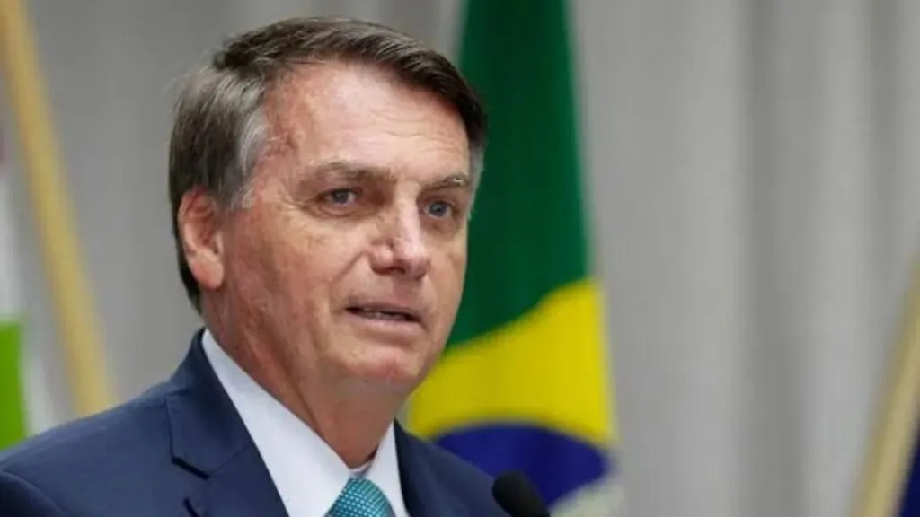 Bolsonaro Internado para Cirurgia no Ombro em Brasília