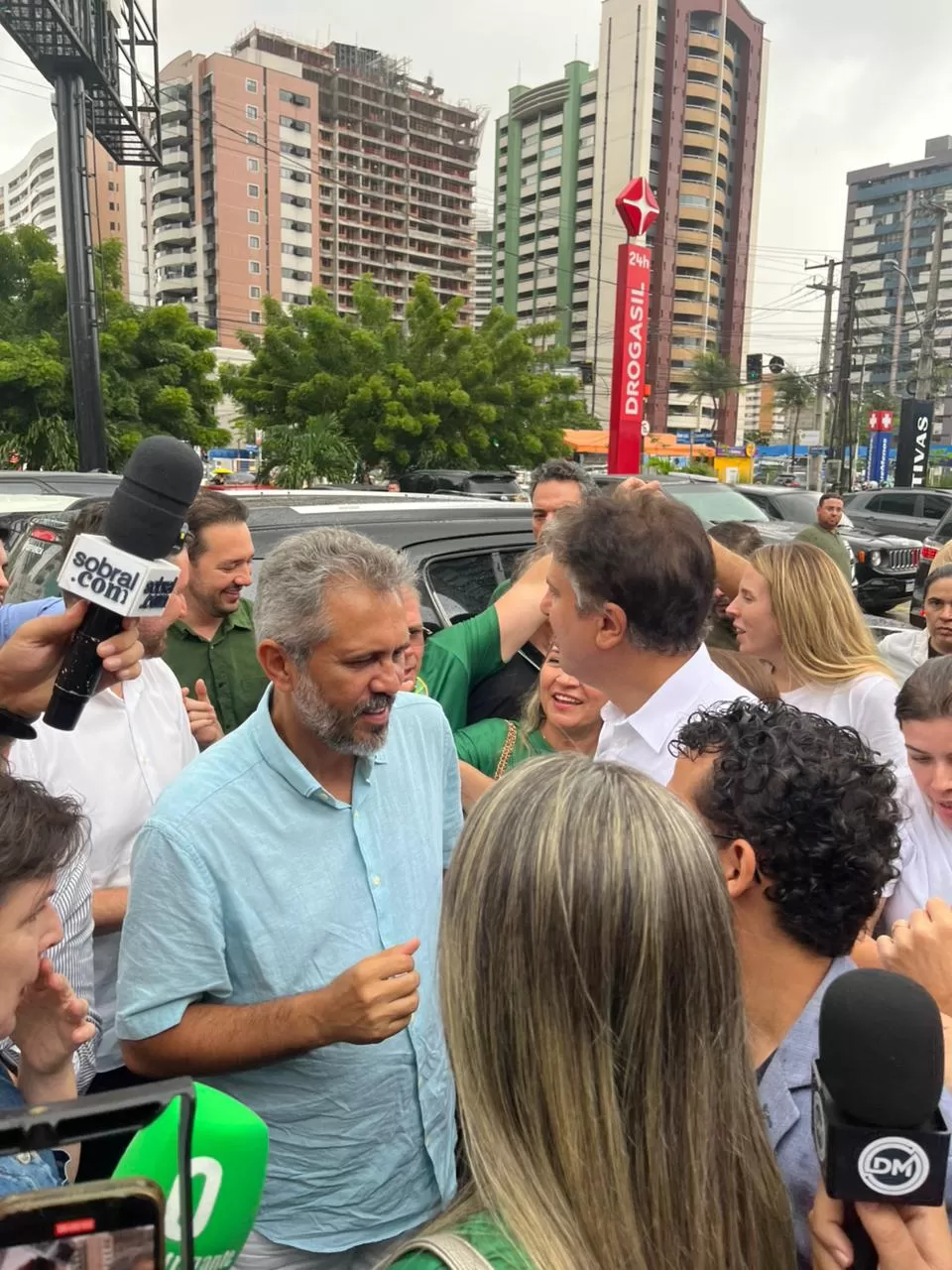 Camilo Santana e Elmano Prestigiam Eunício para o Senado Após Elogios a Cid Gomes