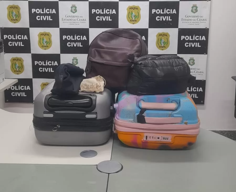 Casal Audacioso Clona Chave e Furta Veículo de Locadora Após Espera Estratégica