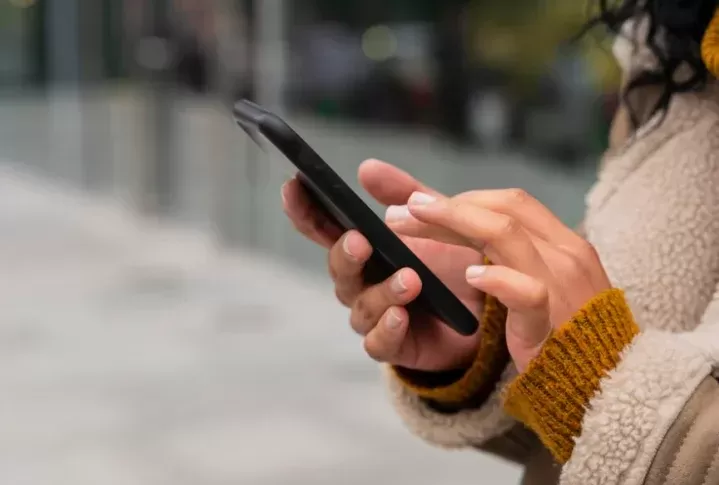 Ceará: Mais de 1.200 Celulares Recuperados Devolvidos em Cerimônia Oficial