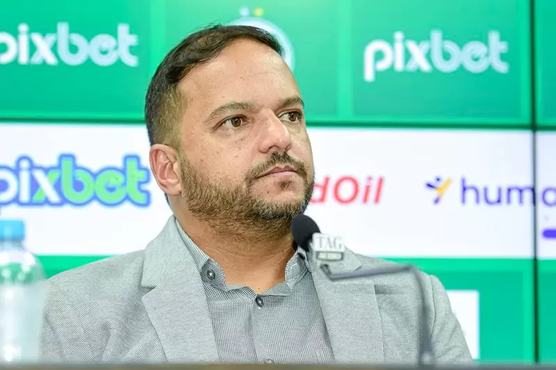 Ceará na Reta Final para Novo Executivo de Futebol: Rondinelli Lidera, Mazzuco Corre por Fora