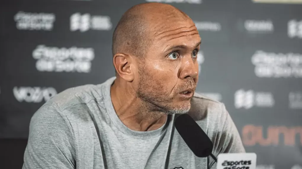 Ceará Perde, Amplia Jejum e A Pressão Sobre o Técnico Mozart Aumenta