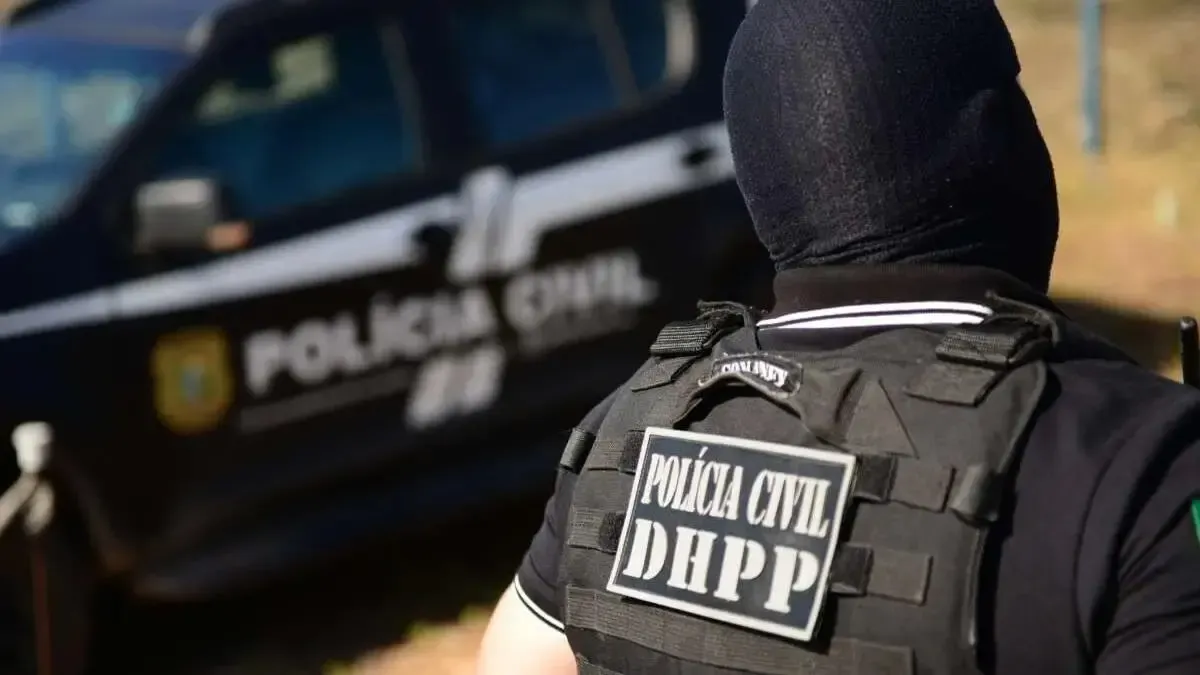 Policial