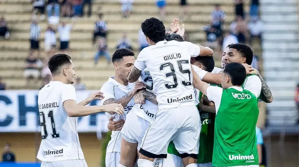 Ceará vence São Bernardo em jogo de sete gols