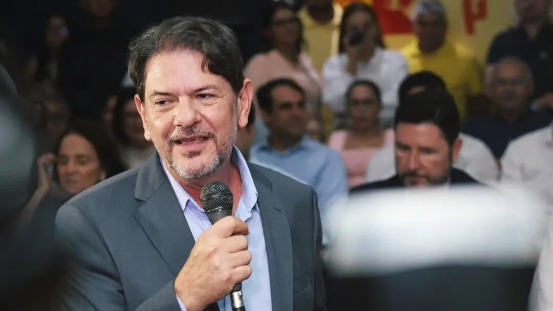 Cid Gomes anuncia pré-candidatura à Prefeitura de Sobral