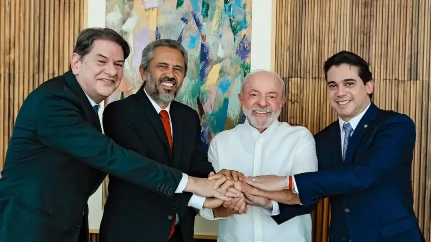 Política