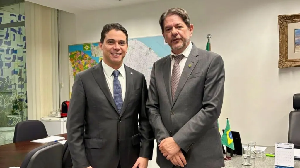 Cid Gomes Define Cronograma Político para 2026: Júnior Mano Forte ao Senado