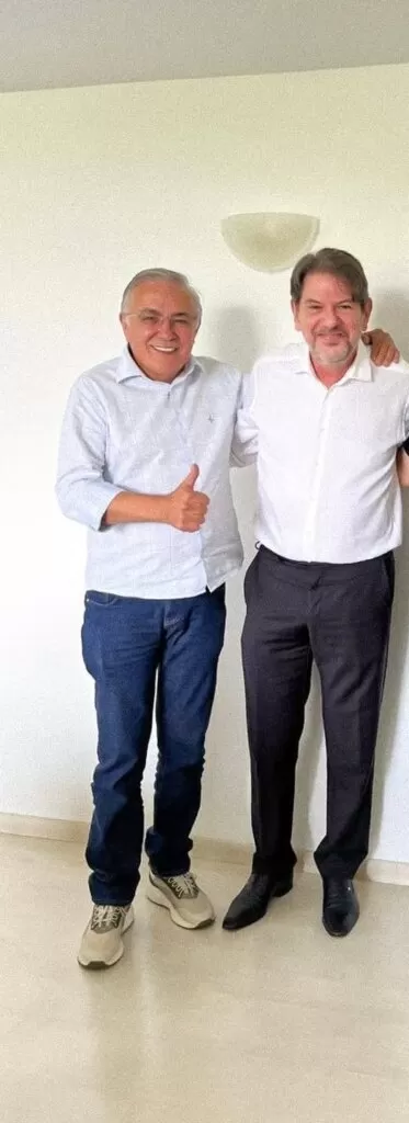 Cid Gomes formaliza apoio crucial a Antônio Martins para a Câmara dos Deputados