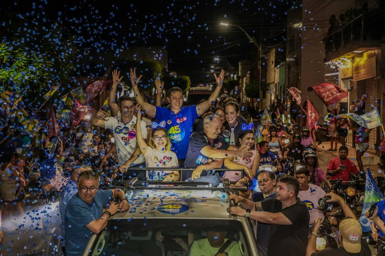Ciro Gomes encerra agenda no Cariri com foco na saúde