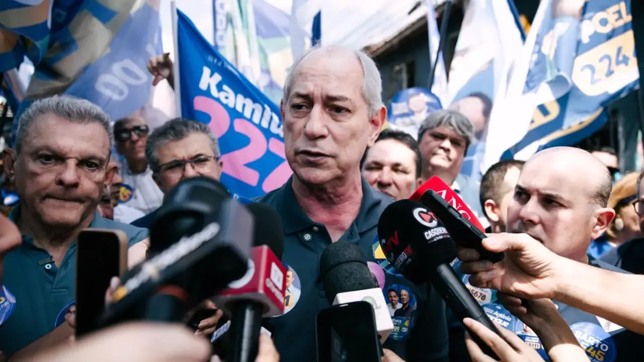 Ciro Gomes promete tirar cearenses do SPC