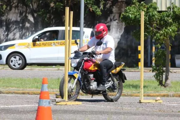 CNH Gratuita Já Economizou R$ 1,8 Bilhão Para Brasileiros