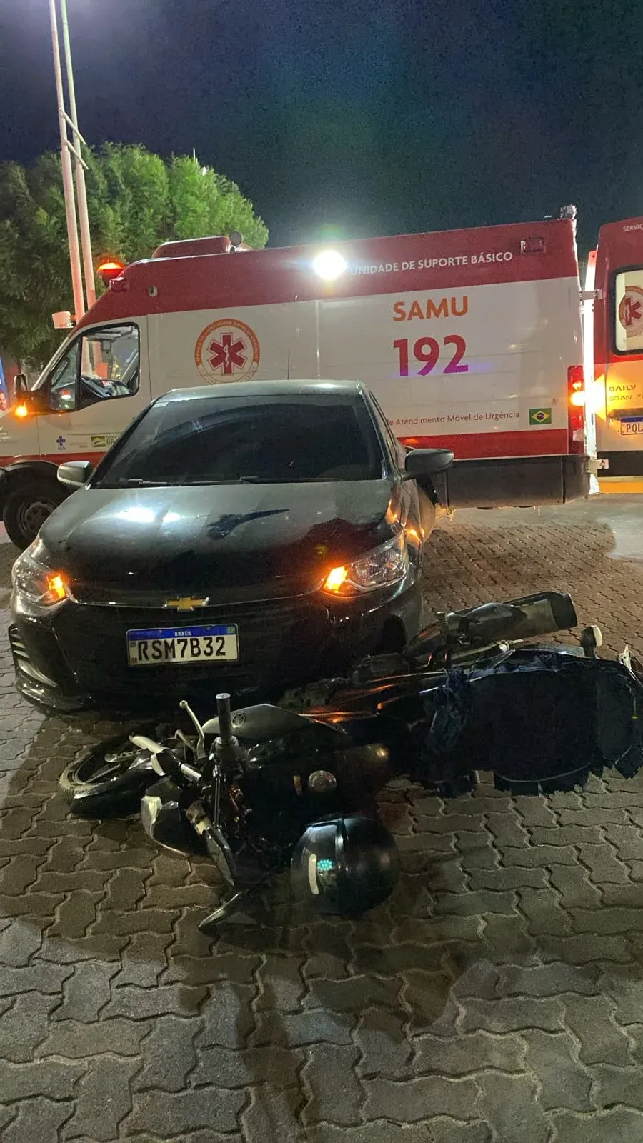 Colisão entre carro e moto deixa ferido em Sobral