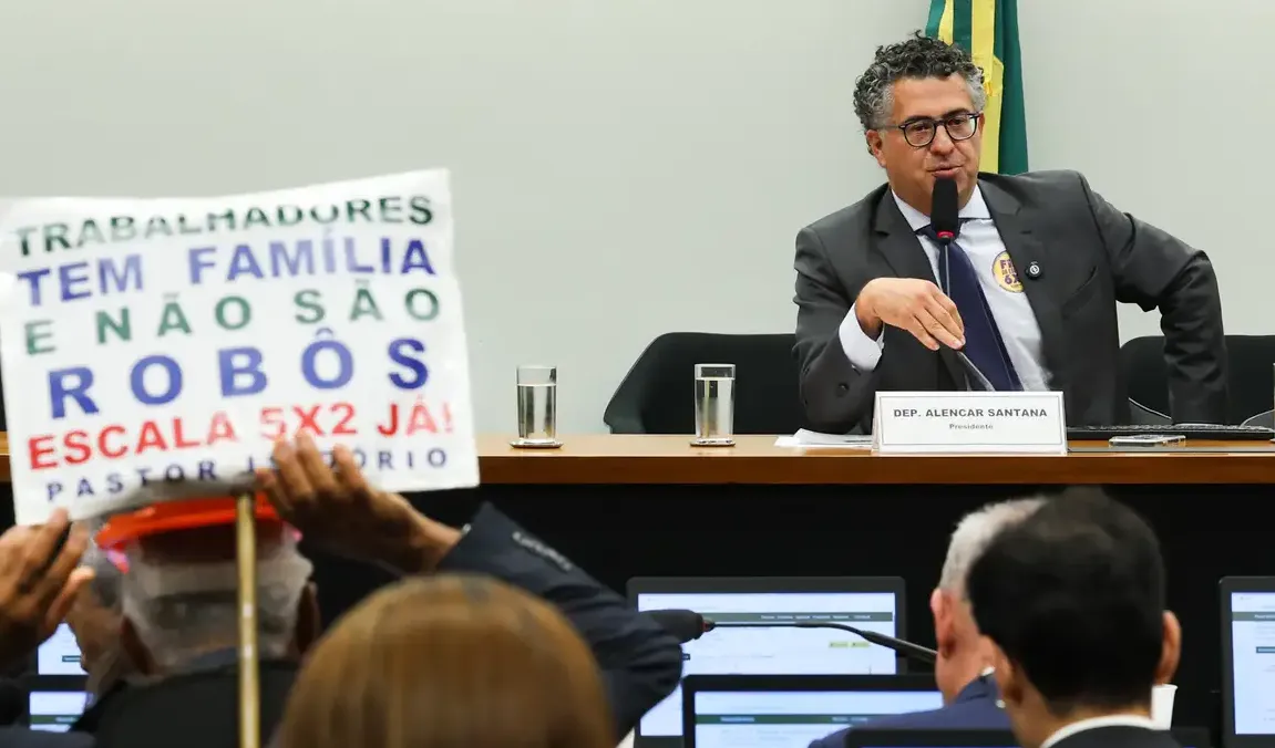 Comissão para Analisar o Fim da Escala 6x1 e Redução da Jornada de Trabalho é Instalada