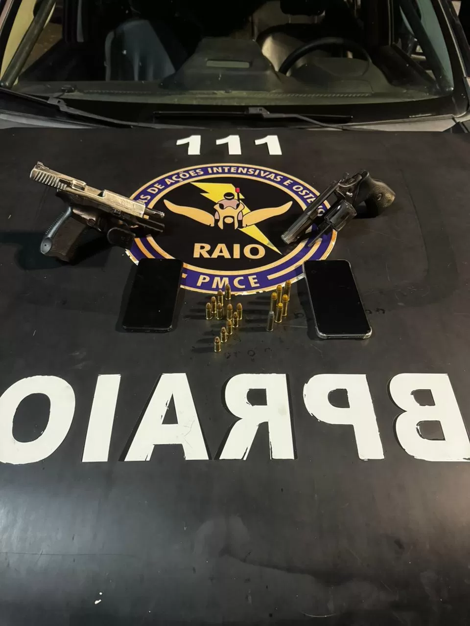 CPRaio prende dupla armada e apreende armas em Reriutaba