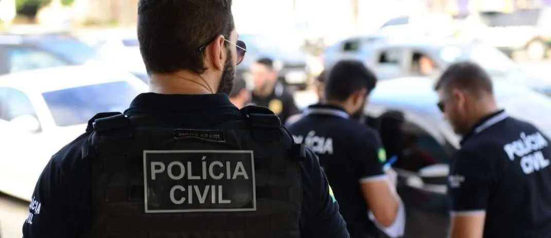 Policial