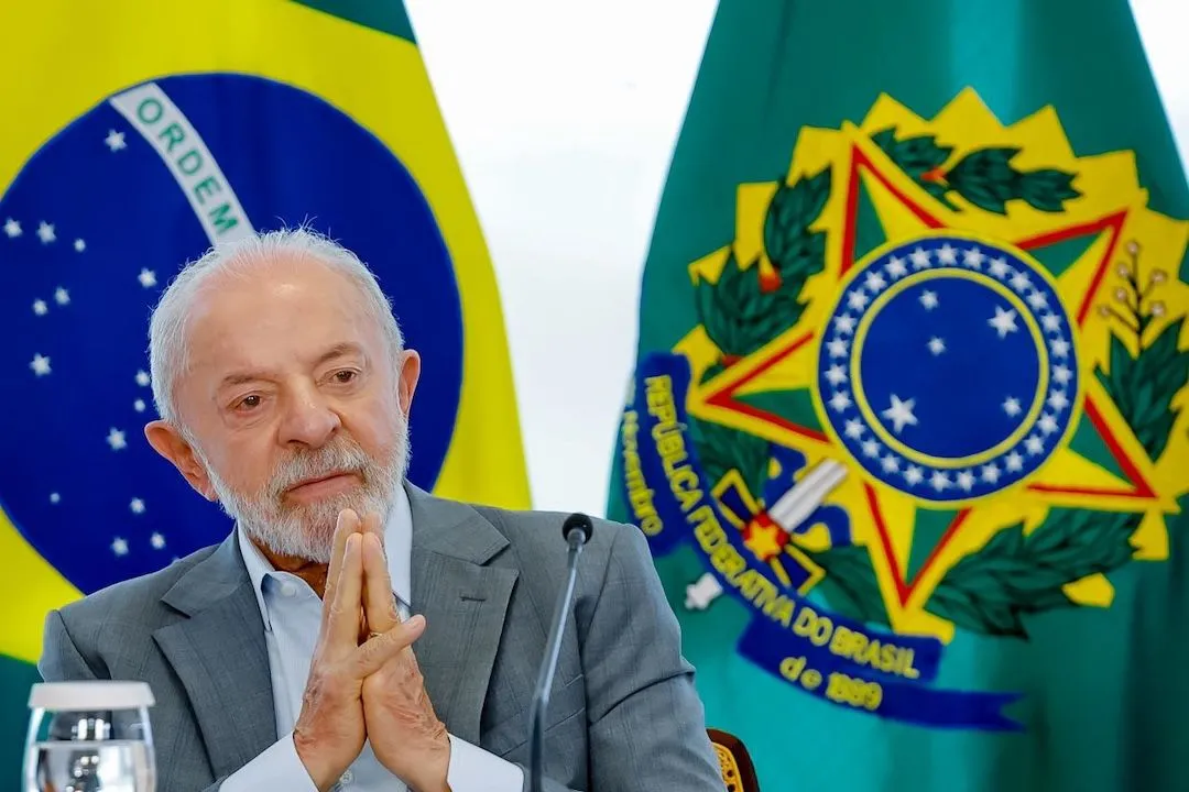 Decreto de Lula acelera bloqueio de celulares em presídios