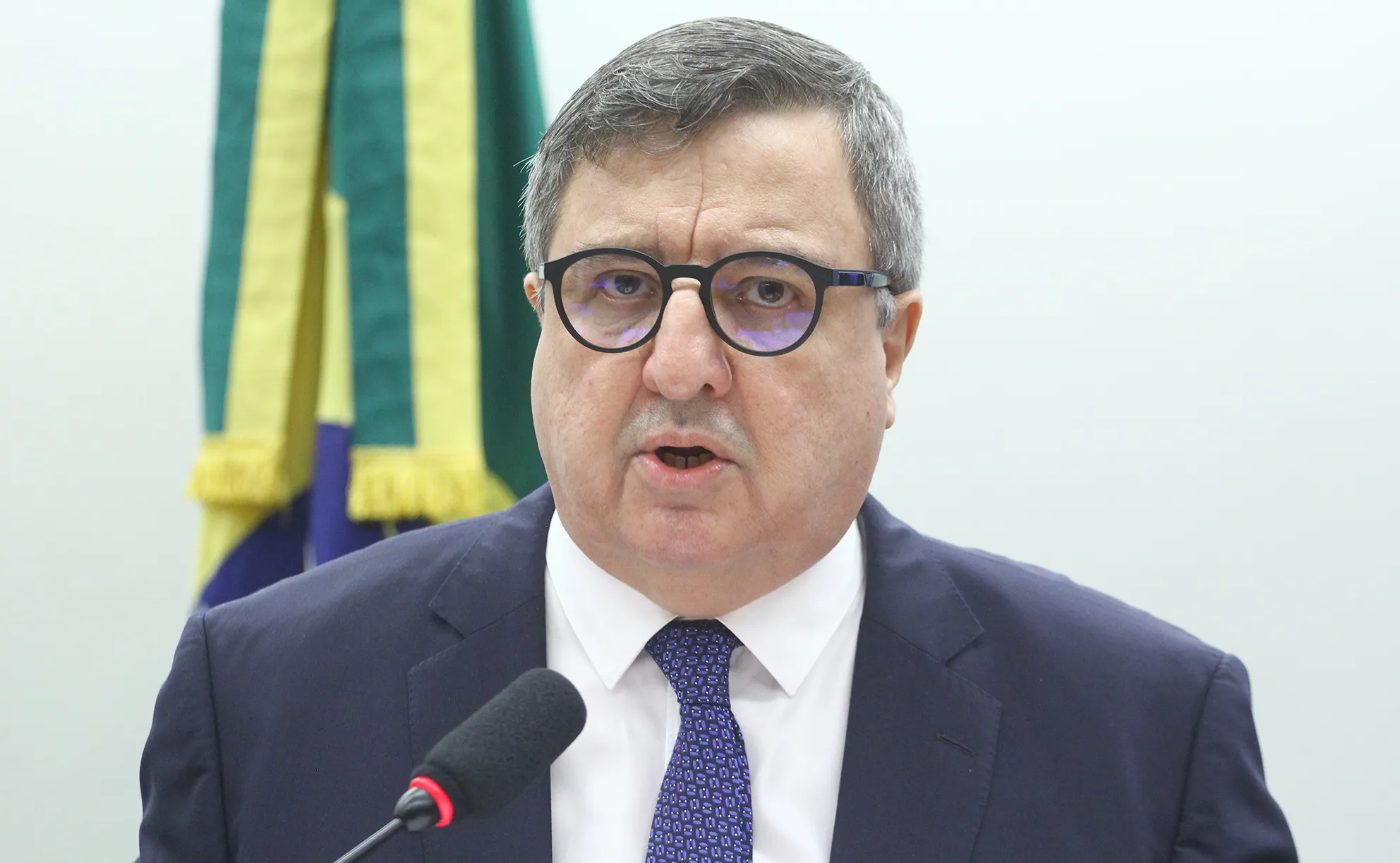 Deputado Danilo Forte defende redução da maioridade penal