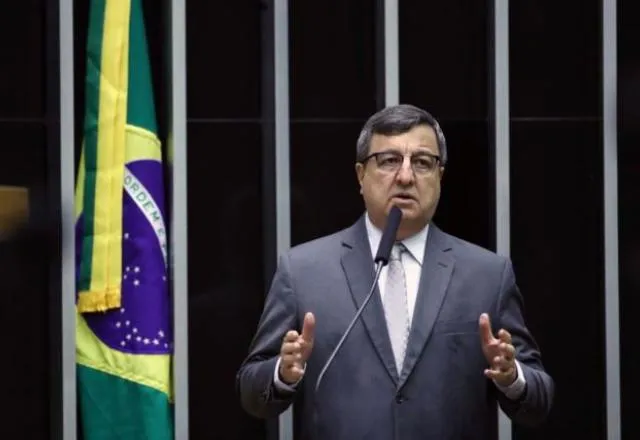 Deputado propõe PEC para rodízio de indicações ao STF