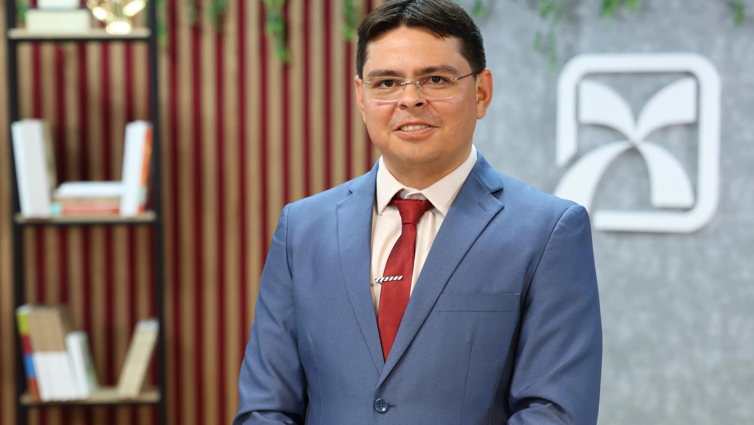 Diretor do BNB tira férias nos EUA pagas pela Visa