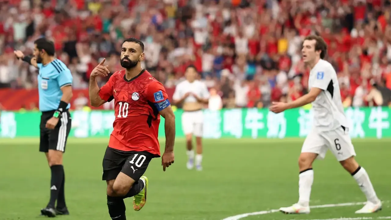 Egito faz história com 1ª vitória em Copas