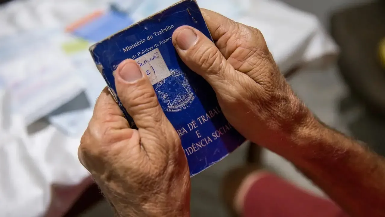 Especialistas avaliam os impactos do fim da escala 6x1