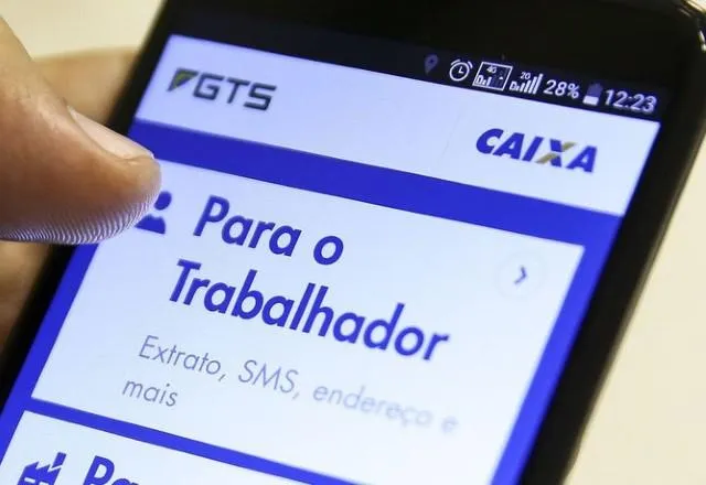 FGTS libera saque-aniversário para nascidos em outubro