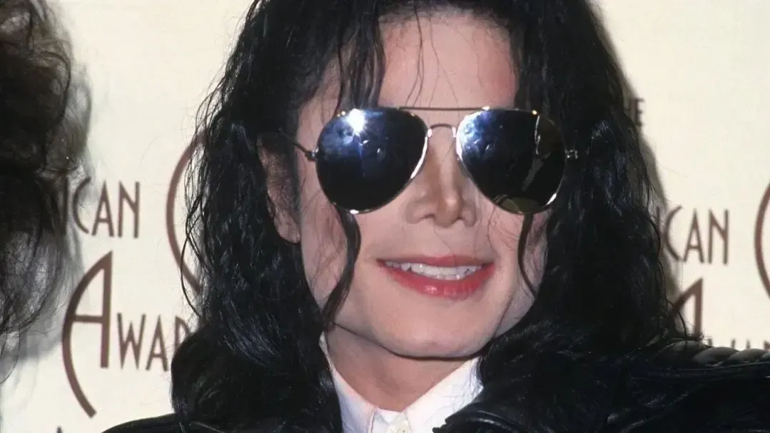 Filhos de Michael Jackson Disputam Herança Bilionária