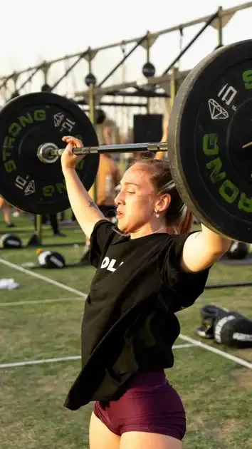 Força Feminina: De Conquista a Sobrecarga