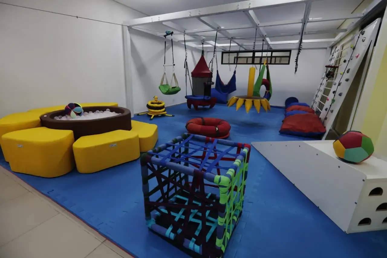 Fortaleza Expande Apoio: Novo Espaço Girassol Beneficia Crianças Neurodivergentes e Suas Famílias