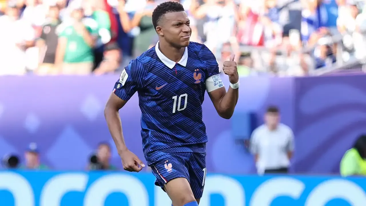 França vence Paraguai e avança na Copa do Mundo