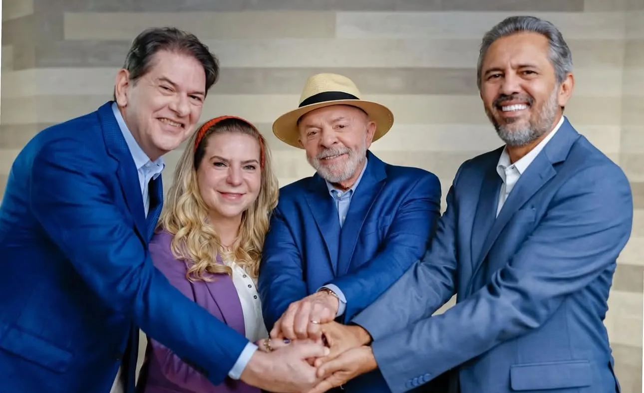 Governador cearense se reúne com Lula em Brasília