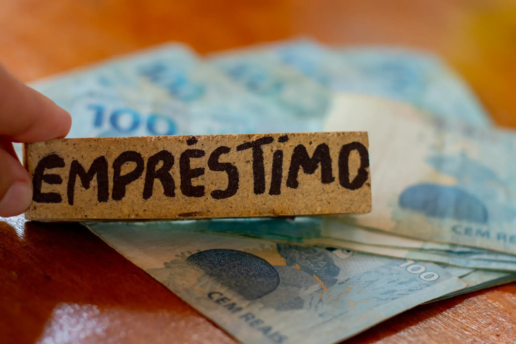 Governo propõe redução de juros em consignado para aposentados