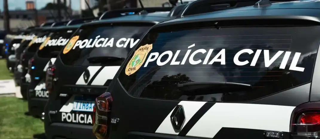 Homem e mulher presos por crimes contra provedor de internet em Fortaleza