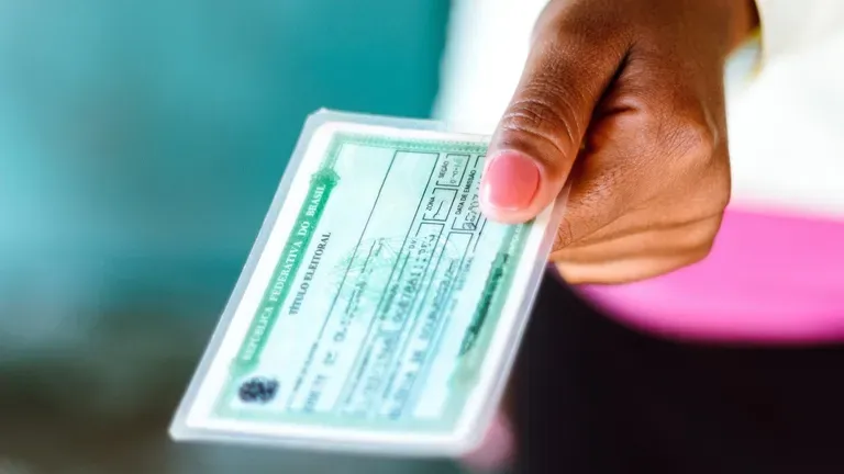 INSS esclarece que não vai bloquear benefício de quem não tiver documento com biometria