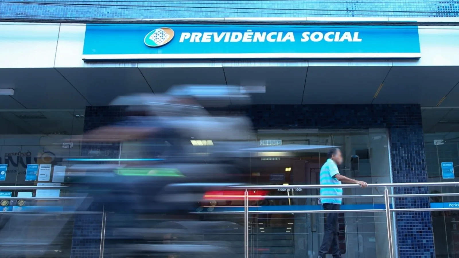 Política