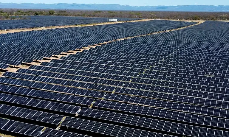 Investimentos em energia solar no Ceará sofrem revés: 3x mais cancelamentos que aprovações