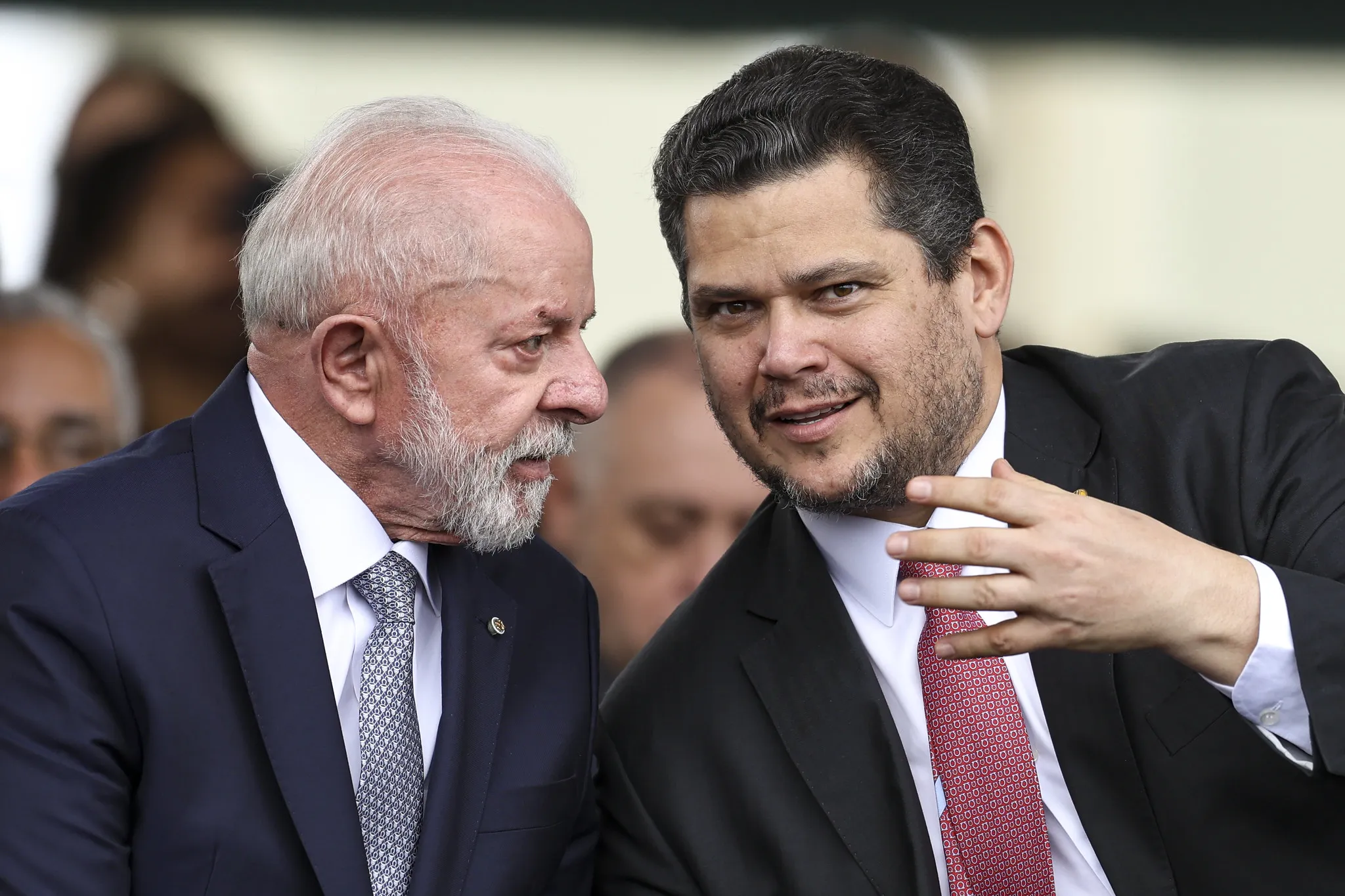 Política