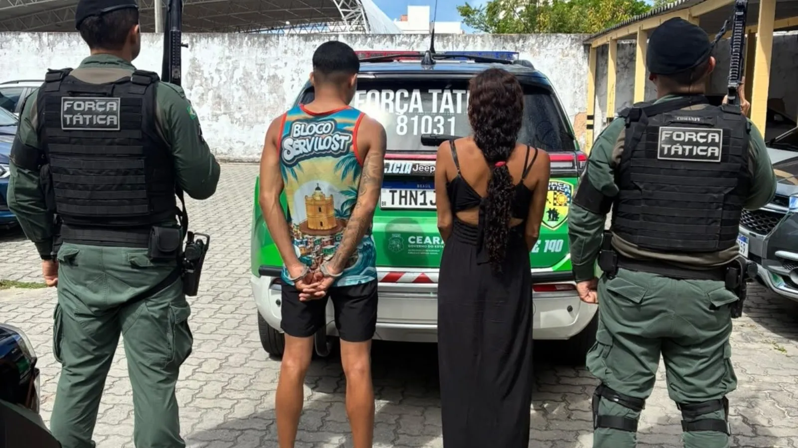 Mãe e filho são presos por tráfico de drogas em Fortaleza