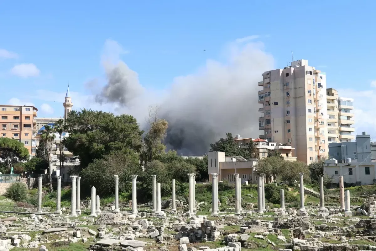 Oriente Médio: Ataques no Irã e bombardeios em Tel Aviv escalam tensão global