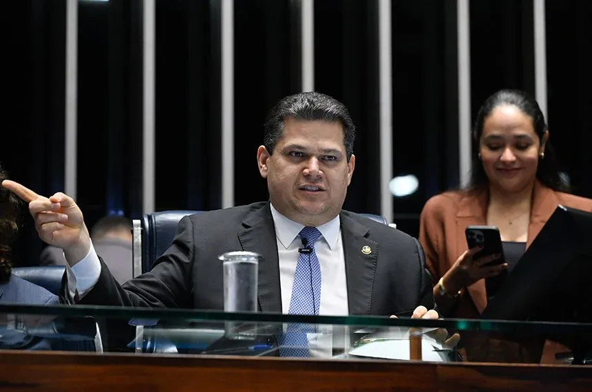 PEC da Escala 6x1: conheça as exceções propostas