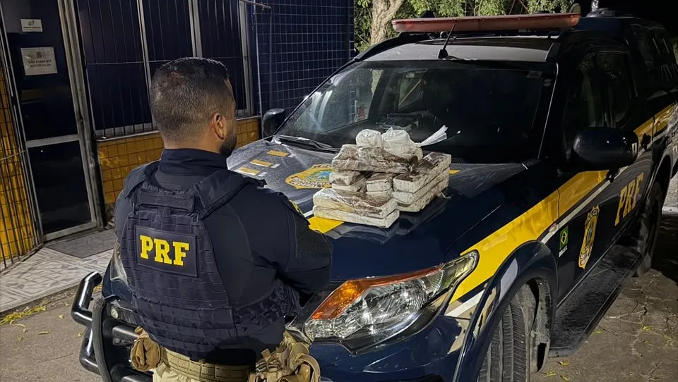 PRF apreende drogas e prende mulheres na BR-116