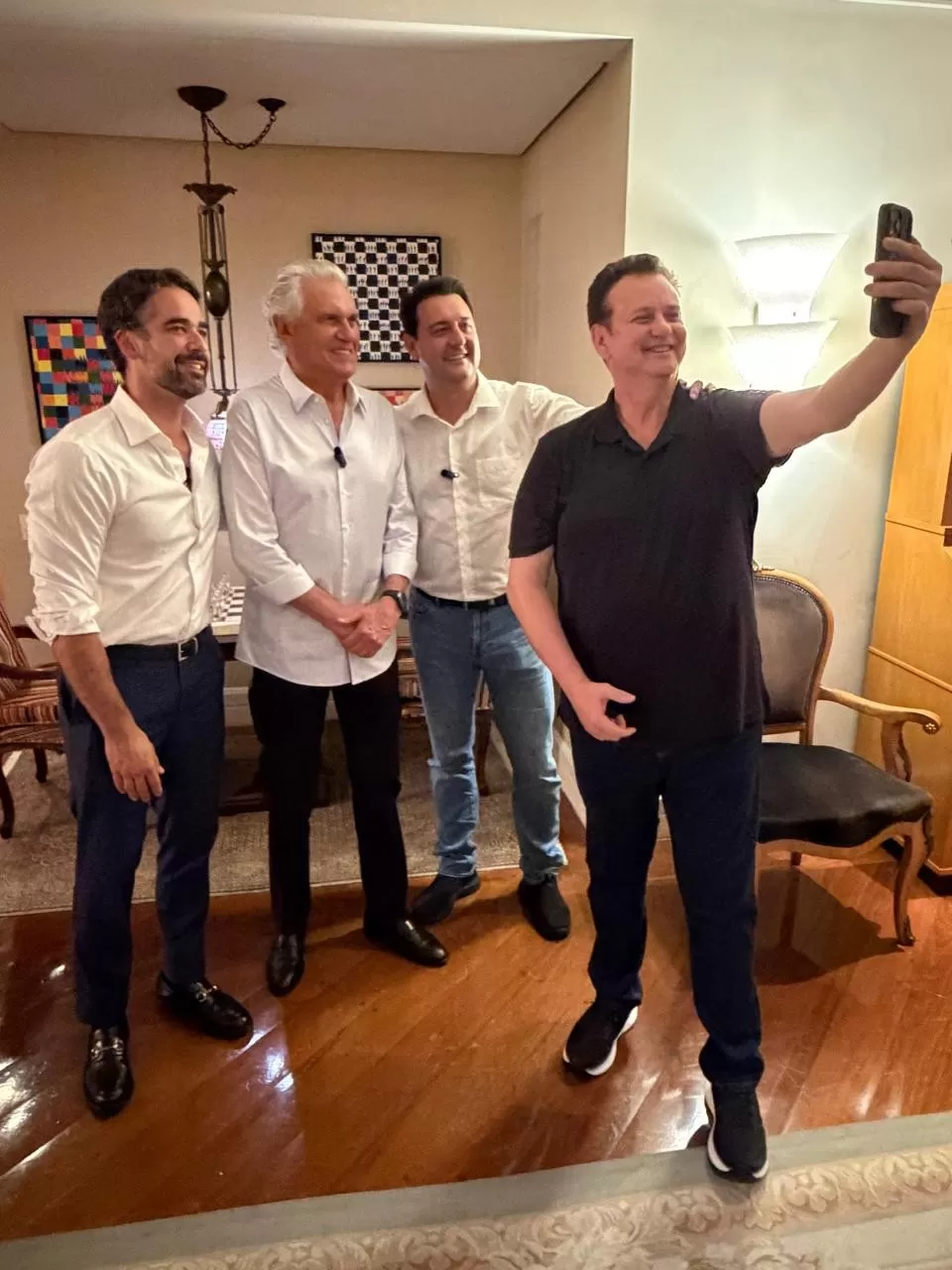 PSD Impulsiona Chapa Presidencial com Caiado; Tarcísio Se Mantém Fora