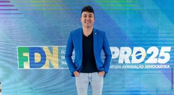 Reviravolta no PRD Ceará: Michel Lins se desfilia e movimenta cenário político